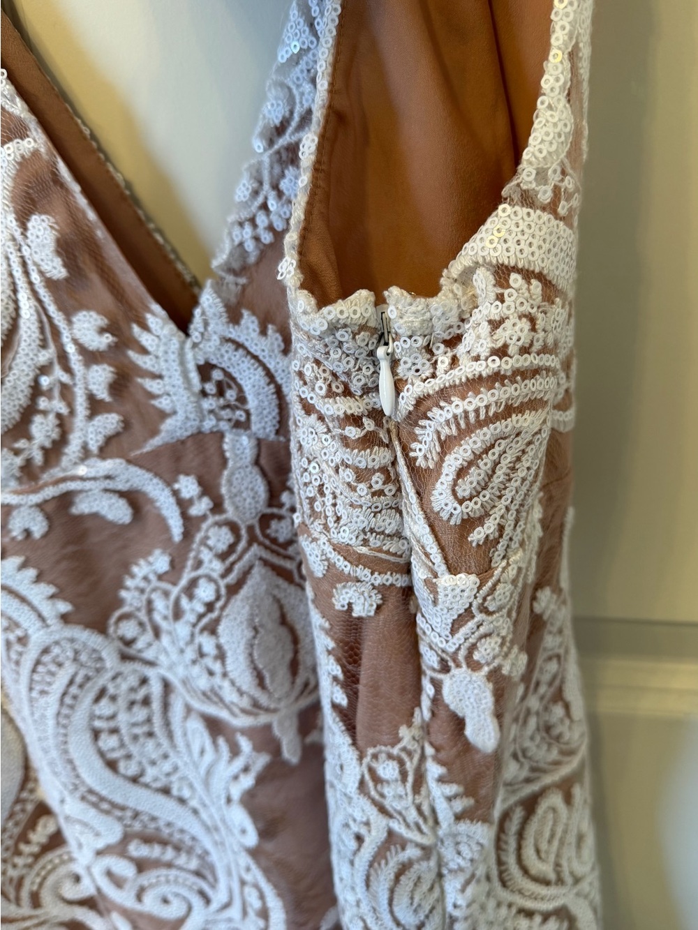 FREE PEOPLE NIGHT SHIMMERS MINI DRESS in SEQUIN LACE NUDE, SIZE 10 - Picture 9 of 13